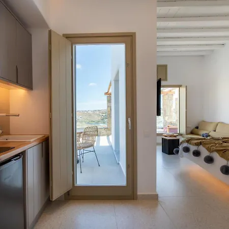 Due Mari Mykonos Agios Ioannis Diakoftis