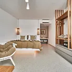 Konukevi Due Mari Mykonos *