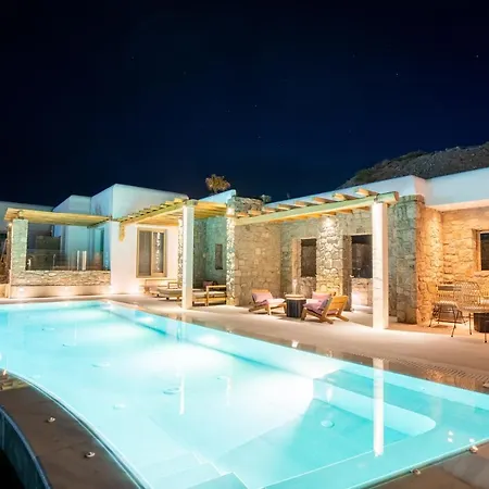 Due Mari Mykonos Agios Ioannis Diakoftis