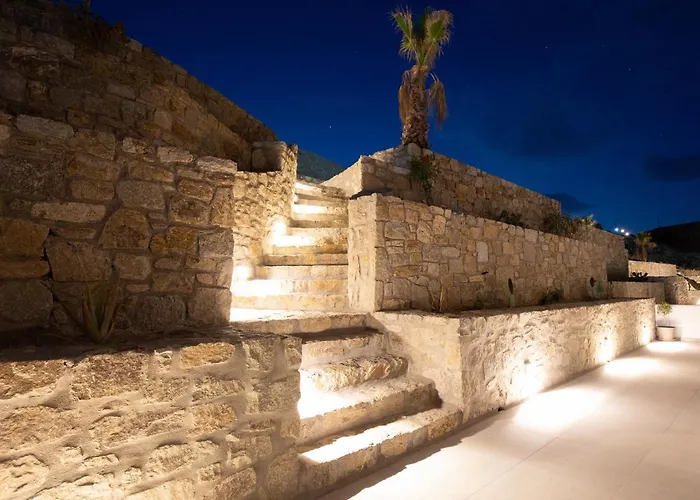 Konukevi Due Mari Mykonos *